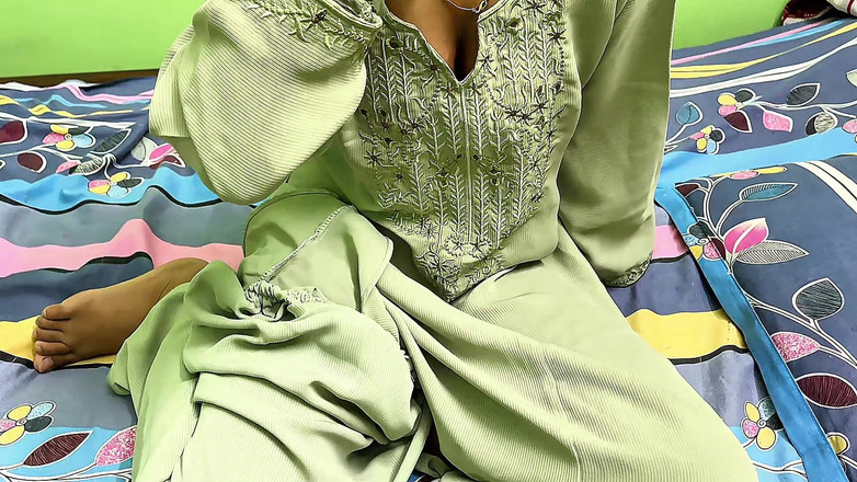 Riya Chowdhury: Herdcore con la mia sexy e sentirsi meglio oggi