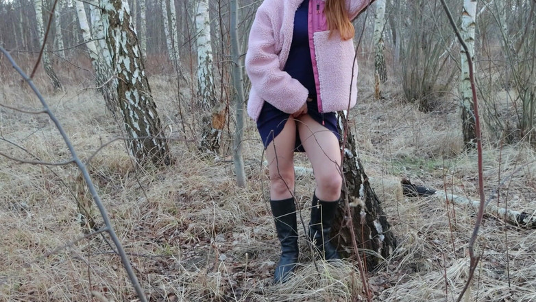 AnnaHomeMix: मैं हमेशा से पार्क में हस्तमैथुन करने की कोशिश करना चाहती थी, मैंने अपने पति से मुझे फिल्माने के लिए कहा।