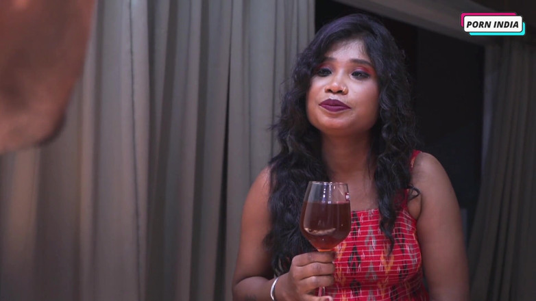 Porn India Studio: सुंदर हॉट लड़की के साथ रोमांटिक हार्डकोर सेक्स