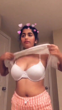 College Girls Massage
