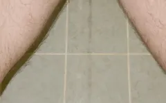 I Pee in the Toilet. Listen to This Sound!