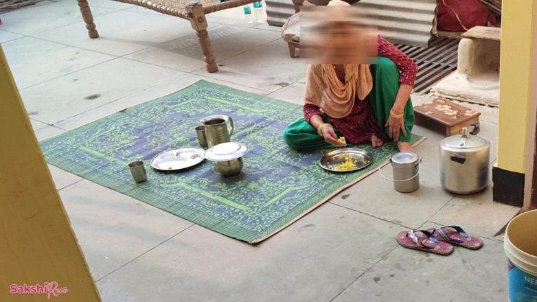 sakshi_raniii: Newly Married Indian Desi Wife Cheats Her Husband and Gets...