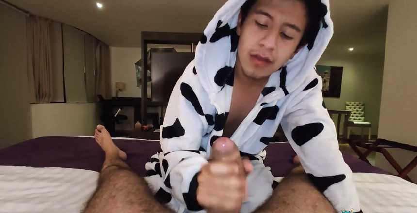 Camilo Brown: Dalam lembu pijama menghisap dan menunggang zakar besar saya yang...