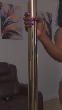 Strip Club fode bbc e ébano peituda stripper