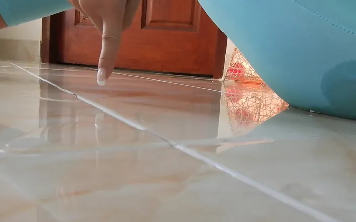 MissAnja_FH: Mint Green Pants Wetting/desperation