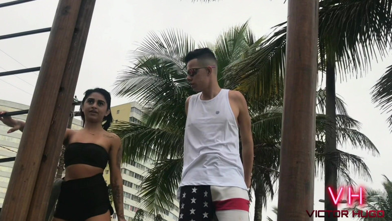 VictorHugo: แฟนหีเงี่ยนดูดควยฉันที่ชายหาด