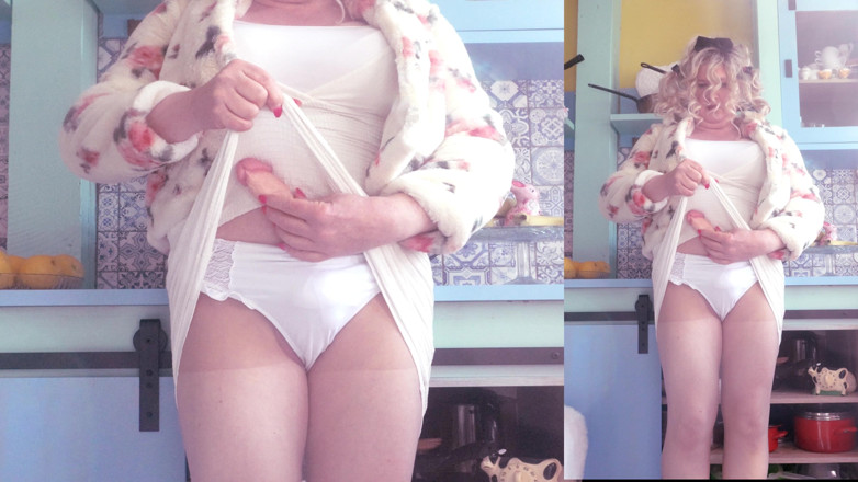Trans fur bitch: Futa-furbitch Shows Big Tits and Cock in Her Kitchen