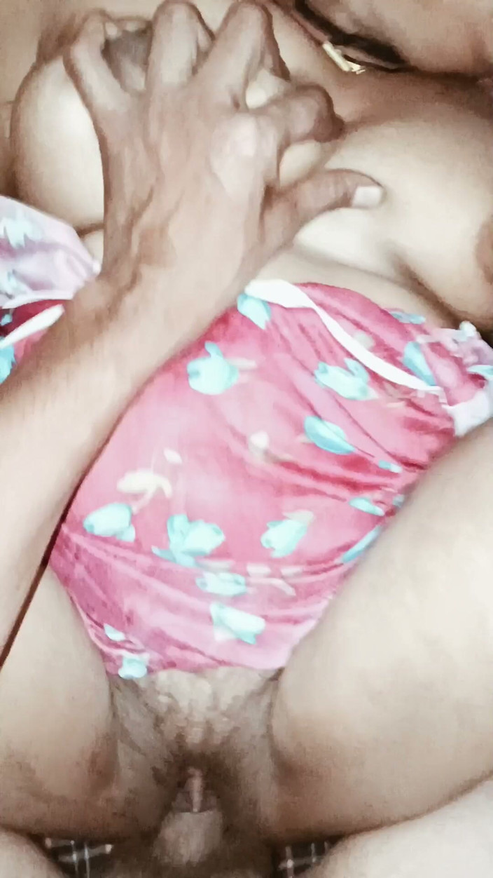 The_Secret_Couple: Deep love with chubby girlfriend