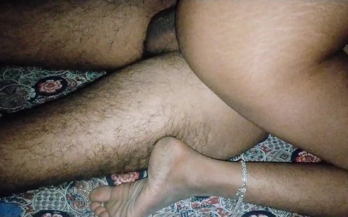 CHOUDHARYJAAN: Adik tiri super panas bermalam satu malam dengan abang tirinya