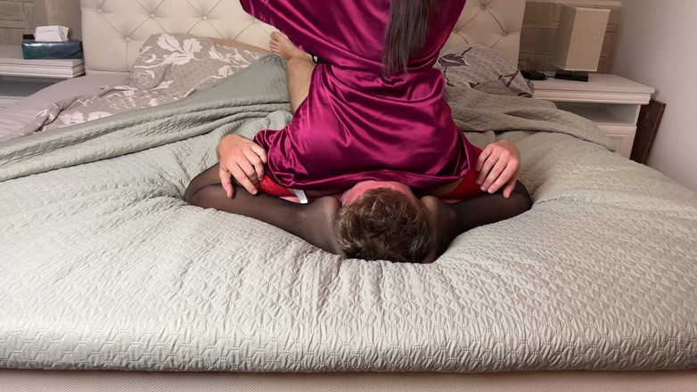 Mean Asian Wife: पैंटी गला घोंटने वाली चेहरे पर बैठना अधोवस्त्र में चेहरे पर थप्पड़ मारना