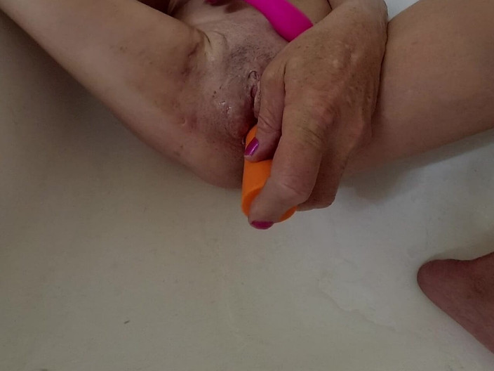 Lizzy Yum VR: Lizzy Yum VR 2025 Edging n° 86