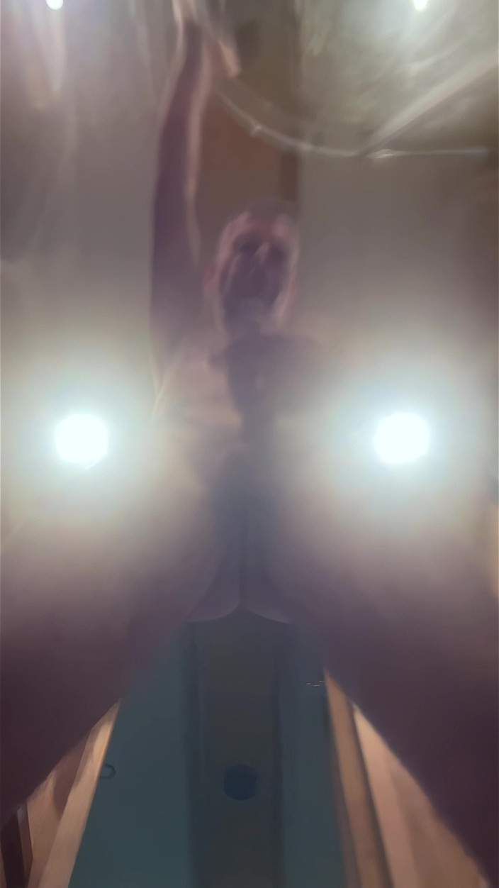 NakedFoxx: Pov stallone dritto fresco dalla doccia torri sopra di te,...