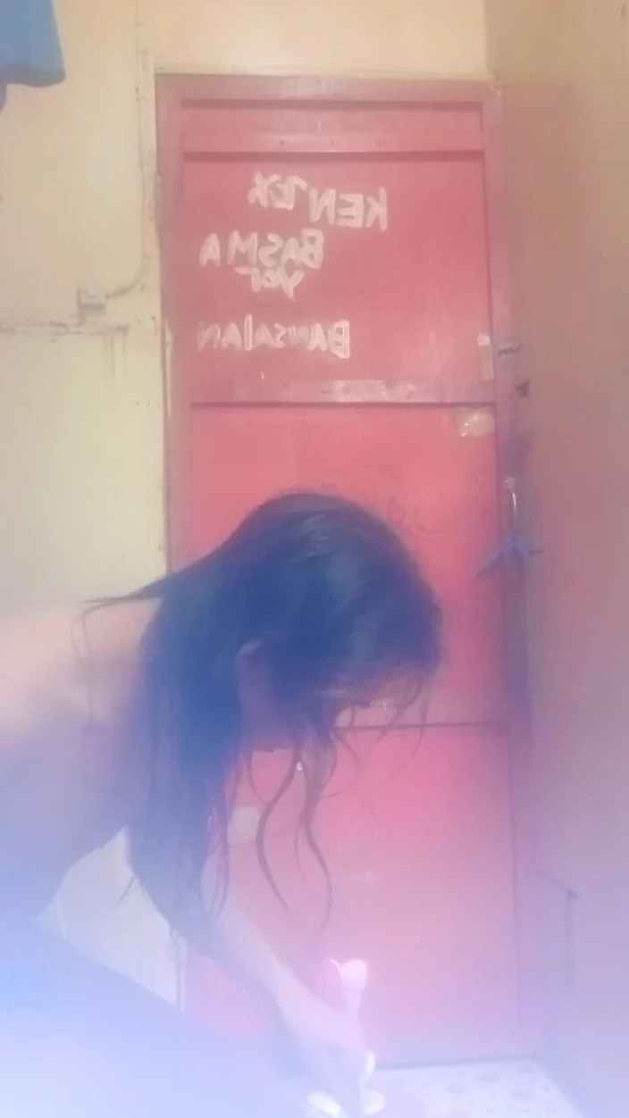 Reynaldo6: I Was Supposed to Hug the Guy, but There Is...