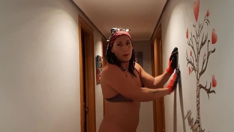 Danaxmuscles: Îndoirea barelor mă excit