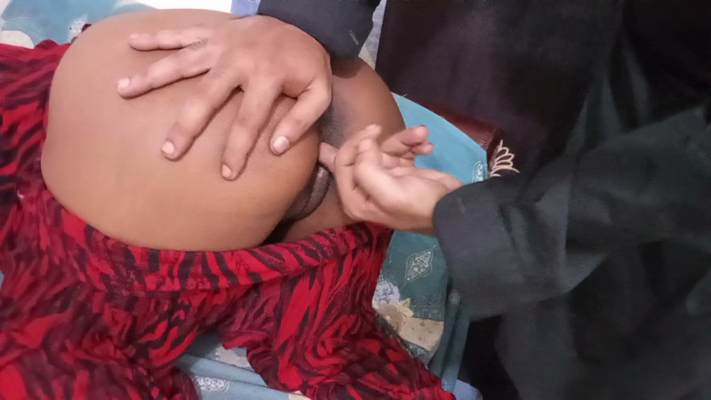 Bangla Academy: Sexy_Toma Desi Bhabhi enjoying sex with her neighbour