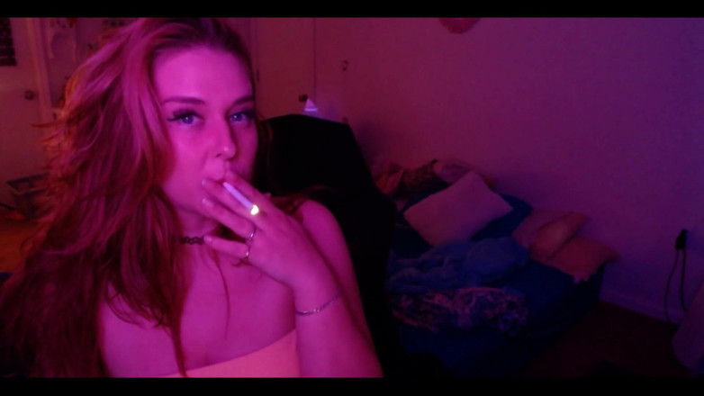 Alli Anderson: Pink Smoke