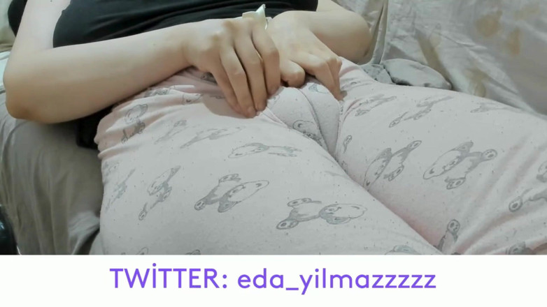 bigass_sexy_bigboobs: Camel Toe - pepek tembam- pepek bengkak- pepek besar- MILF Turki -...