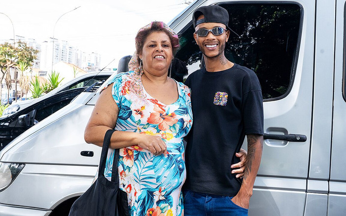 MaturePickup: 極端な太った腹の熟女ラフな尻が私のバンで犯されました