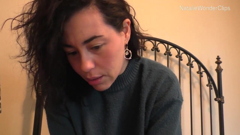 Natalie Wonder: Stiefmutter heilt deine verletzte kleine pinkeln