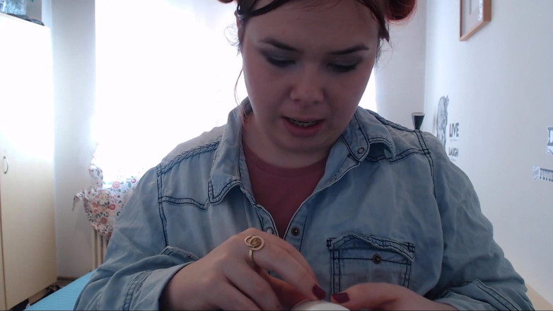 Roxanne Miller: Pills to Grow a Cup in a Month!