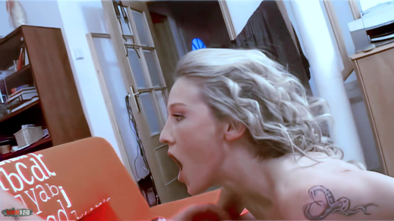 MMM100: Lady-margaux: Francuska blond bomba Lady Margaux's Hardcore Spandex Session with...