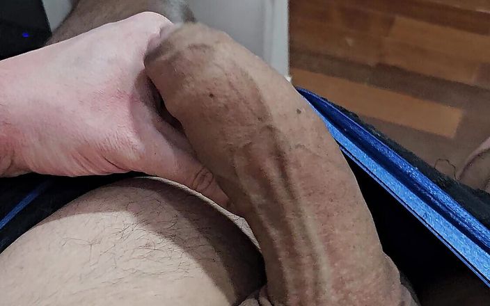 Lkdick8: Доїння мого члена 5