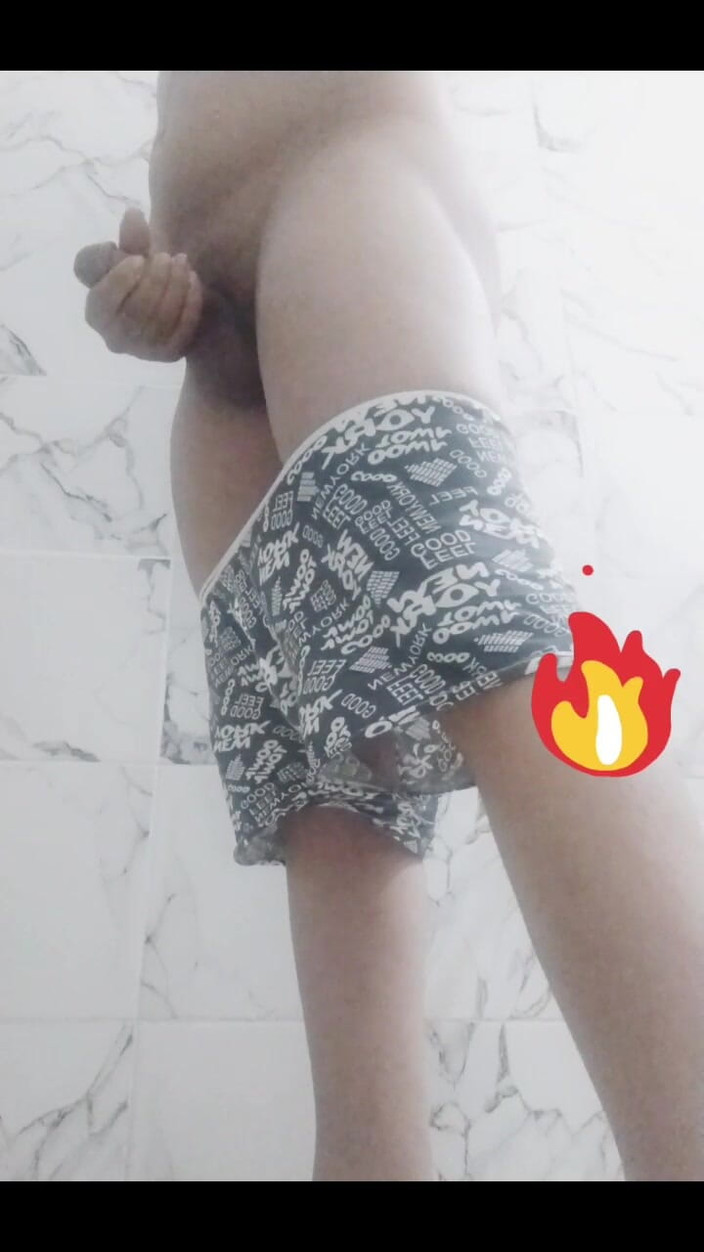 Alex njx: Tonton aksi leskuk tubuhku sampai aku nggak tahan lagi