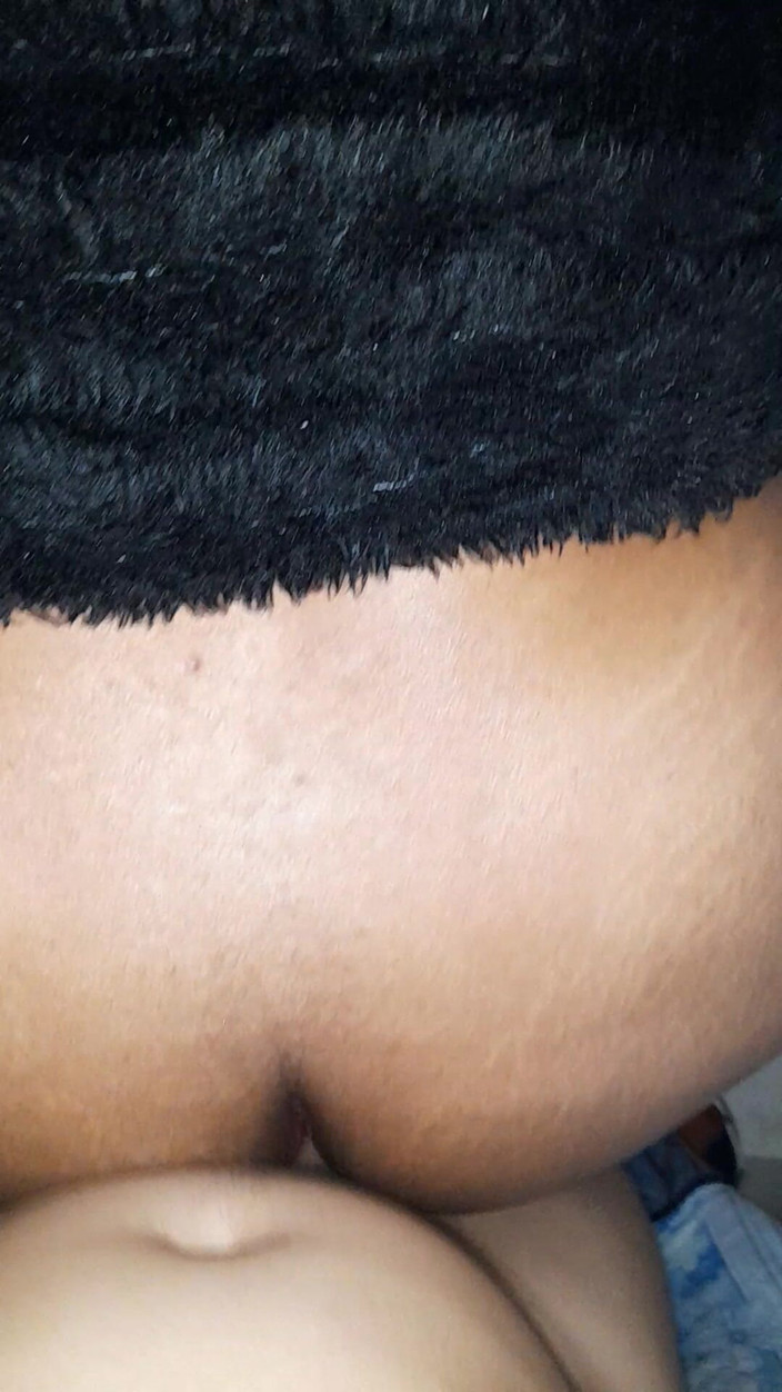 Jr and denies: 与丈夫的湿