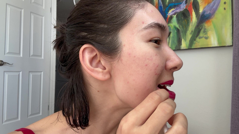 Ms_Emmy_Lynn: Jasna czerwona szminka