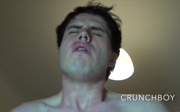 PORN FRENCH RAW FUCK CLUB X: 2300 Un bumeau se fait baiser sans capote par un...
