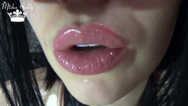 Goddess Misha Goldy: Sexy pink lips