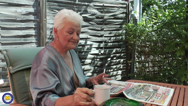 Mature Solo NL: Horny Old Grandma Vera Fingers Her Unshaved Pussy Outside