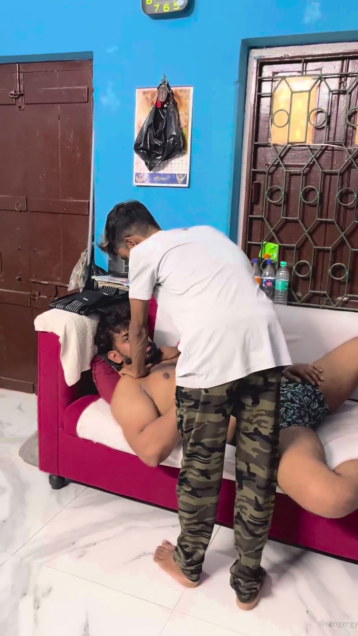 Deshi King: 新しいAnedsrのセックスビデオ