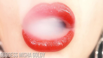 Goddess Misha Goldy: Melatih keinginan awak ke bibir merah saya!
