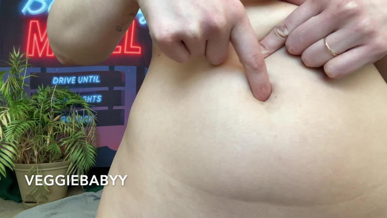Veggiebabyy: Prstění a krémování mého břicha