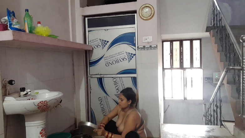 Puja555: Puja Bhabhi Witaj z powrotem do naszego świata Fantasi