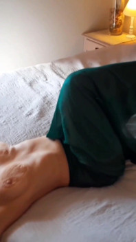 Selena的退出姿势，口交和阴户性爱