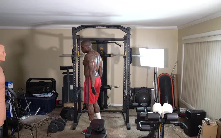 Hallelujah Johnson: Resistance Training Day