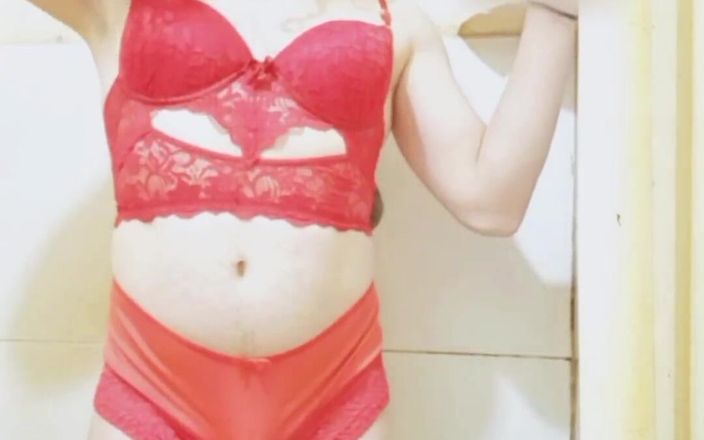 Carol videos shorts: Trying on My Stepsister&amp;#039;s Red Lingerie