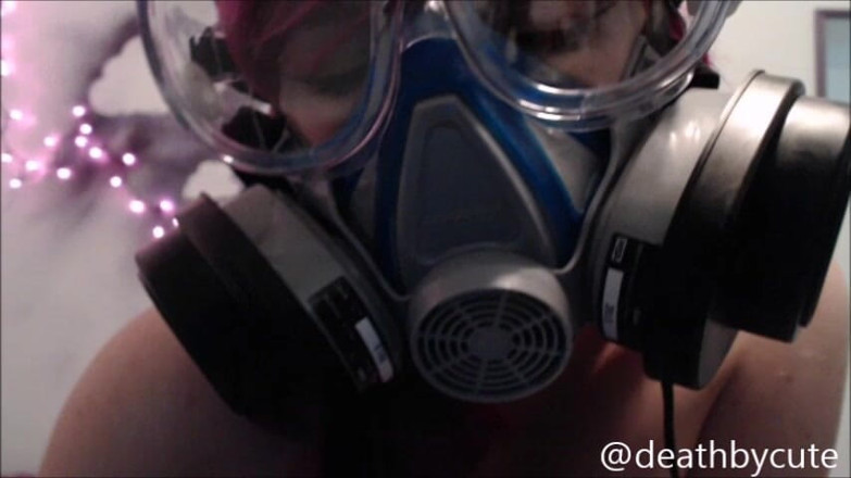 goddessjoules: Gas Mask Day 4