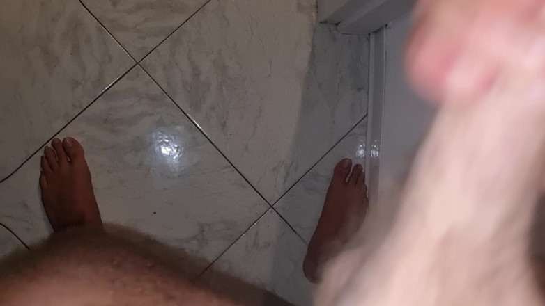 Alexander Audran: Duştaki arkadaşım 1 yarağım karşı koyamadı - en iyi arkadaşım için inliyor...