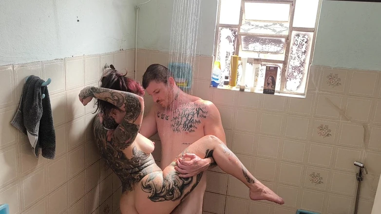 Carmona's films: Fucking the Ass in the Shower