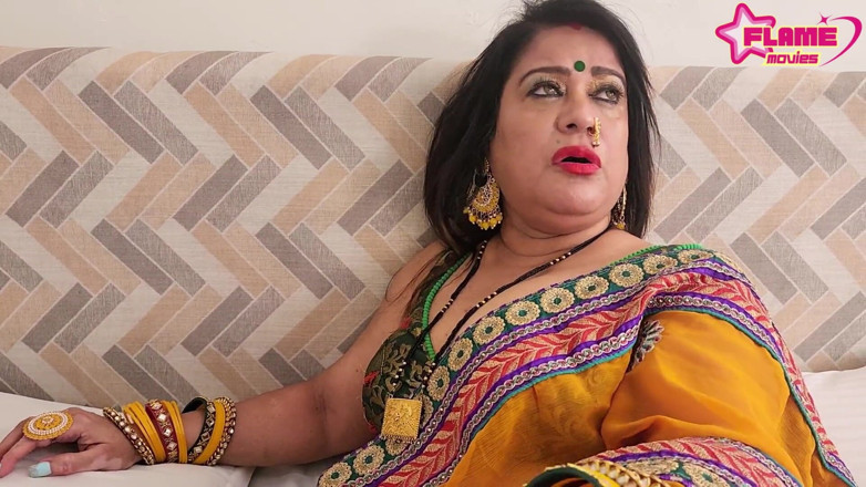 DesiHeat Studio: Mim Chachi Sex with Old Man Desi Sex Hindi Audio