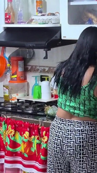 È esattamente quello che ho sempre voluto: una donna che conosce la cucina, sa come prendersi cura del suo uomo e sa esattamente come