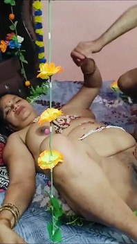 A noite de núpcias de Kajol Bhabhi