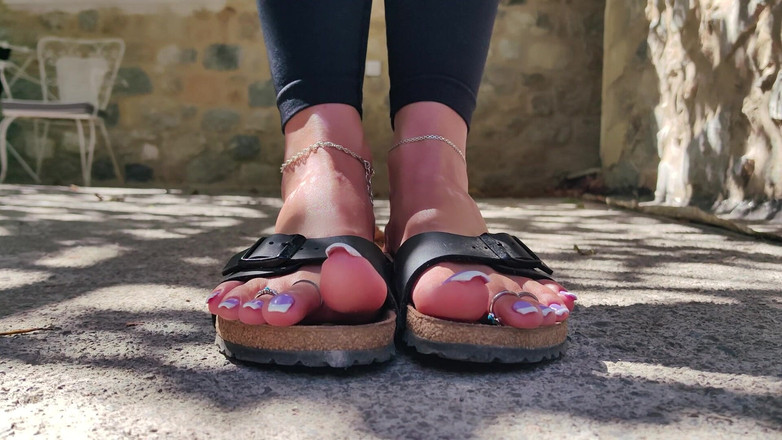 Goddess Lena: Birkenstock Hirnfick