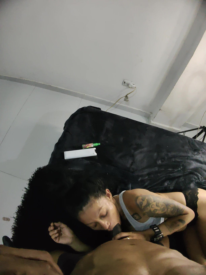 PABLO N3GROBAR: 俺は小さな尻軽女を引きずるのが好きだ...ファックフェイス5