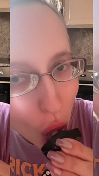I denti del vampiro asmr