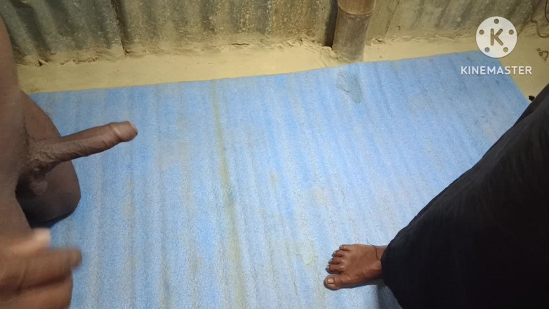 Nenika: Ich habe meine ältere stiefschwester zum kommen gebracht, nachdem ich sie...