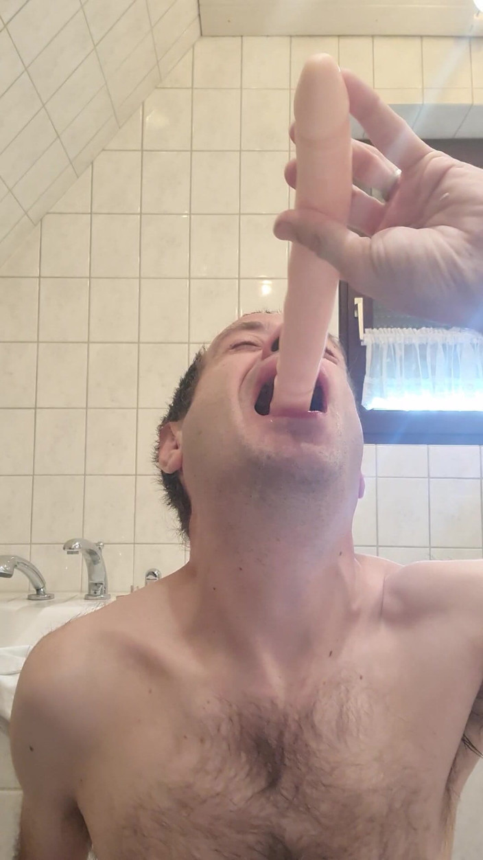 Darqierq: Fuck My Throat Deep